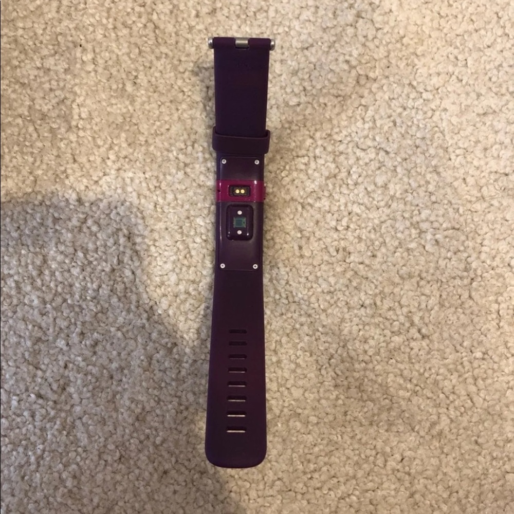 FitBit HR Charge Size Small - Picture 3 of 8